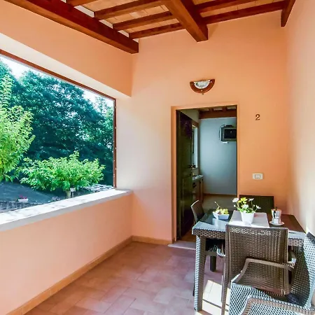 Ferienhaus Agrotourismus Im Apennin Mit Berdachtem Pool Und Whirlpool Apecchio