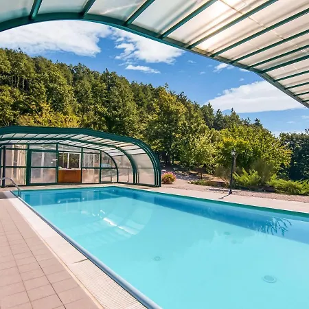 Agrotourismus Im Apennin Mit Berdachtem Pool Und Whirlpool