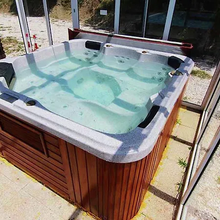 Agrotourismus Im Apennin Mit Berdachtem Pool Und Whirlpool Ferienhaus *