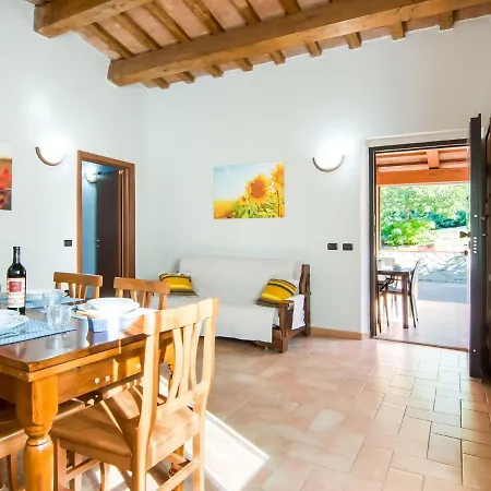 Ferienhaus Agrotourismus Im Apennin Mit Berdachtem Pool Und Whirlpool Apecchio