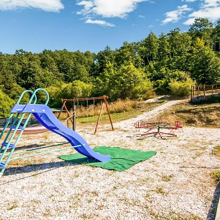 Agrotourismus Im Apennin Mit Berdachtem Pool Und Whirlpool Ferienhaus Apecchio