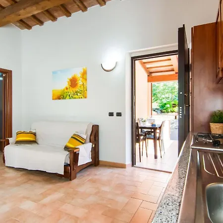 Agrotourismus Im Apennin Mit Berdachtem Pool Und Whirlpool Ferienhaus
